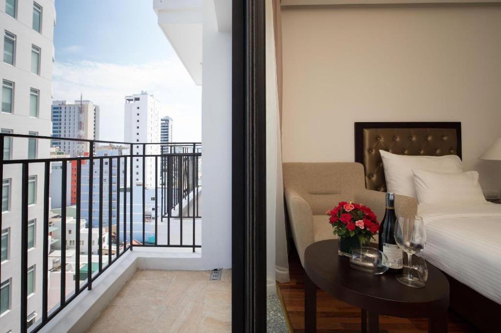 Legendsea Hotel Nha Trang Exterior foto